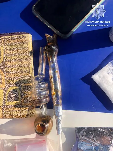 Поводився підозріло: у Ковелі в чоловіка знайшли наркотики (фото, відео)