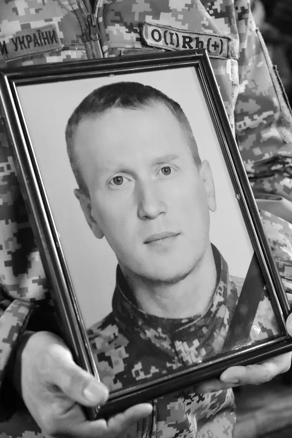 Загинули під Бахмутом: у Луцькій громаді попрощались з трьома Героями (фото)
