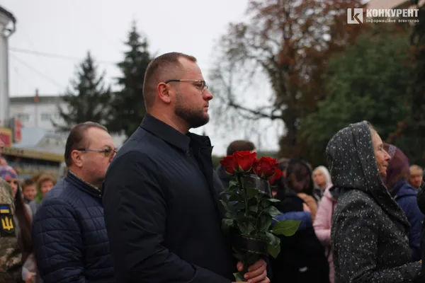 «Був доброю душею»: у  Луцьку попрощалися із воїном Юрієм Сапожником (фото, відео)