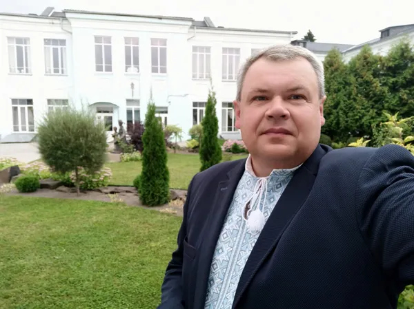 Микола Савельєв