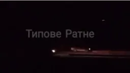 Нічні перегони: на Волині водій авто не впорався з керуванням і влетів у бордюр (відео)