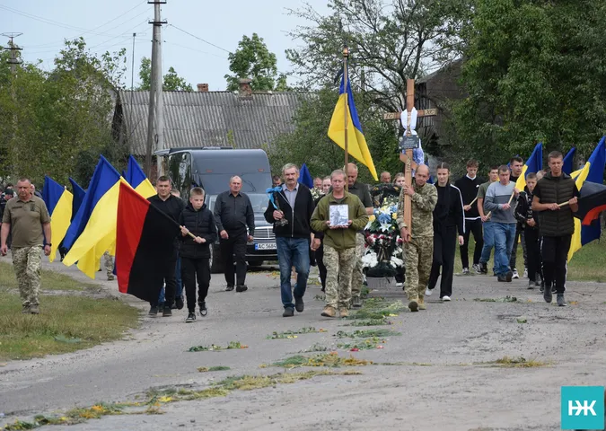 Майже рік вважався зниклим: на Волині попрощалися з воїном Олександром Динем