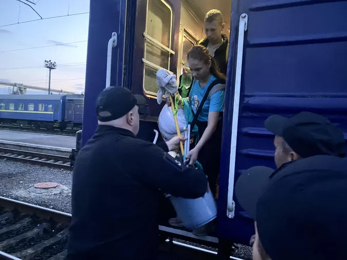 На Волинь прибув черговий евакуаційний потяг (фото)