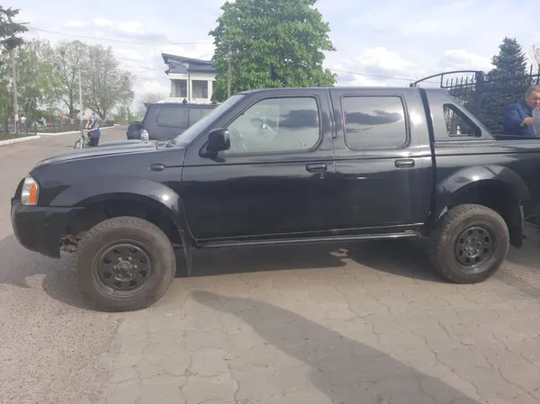 Підгайцівська громада передала на фронт позашляховик (фото)