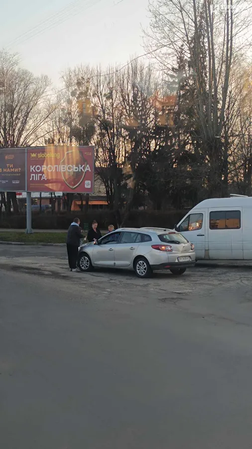 У Луцьку на перехресті проспектів Молоді - Відродження трапилась ДТП
