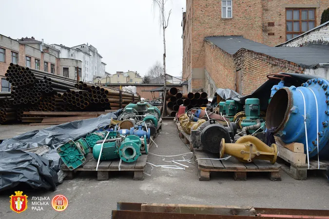 «Луцьктепло» отримало від Польщі вживані насоси і клапани