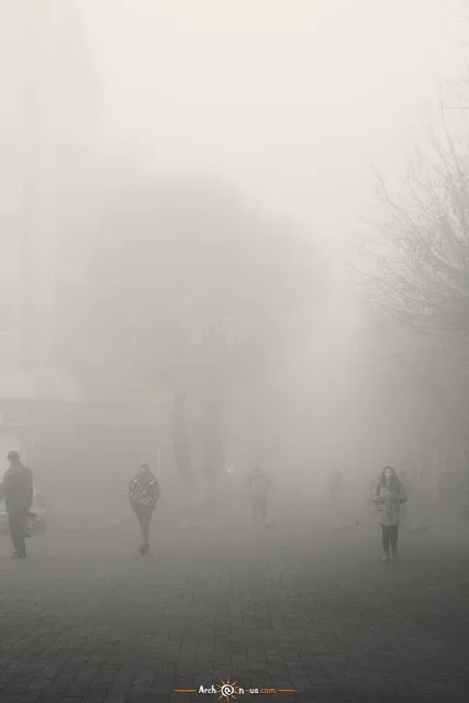 Неймовірні фото туманного Луцька