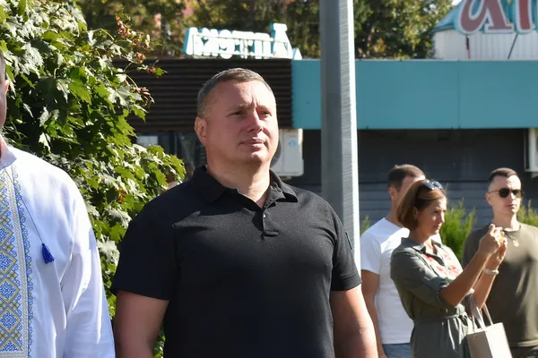 День Прапора: як у Луцьку підіймали найбільший стяг області