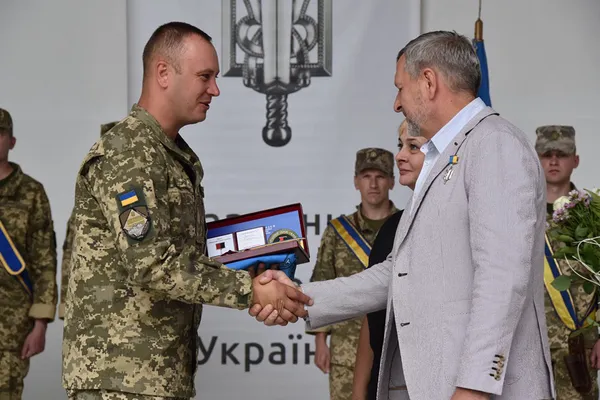 Підполковник14ОМБр отримав звання «Народний герой України» (фото)