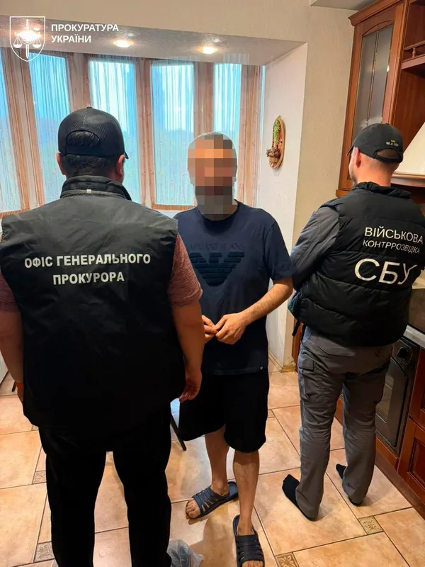 Підробляли декларації та пакували прострочку: викрили постачальників неякісних сухпайків для ЗСУ (фото)