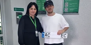 YAKTAK завітав до МРЕО на Волині: співак зареєстрував власне авто