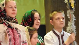 Луцький депутат завітав з гостинцями до школярів (фото)