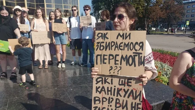 У Луцьку – другий день протестів через відставку Федорова