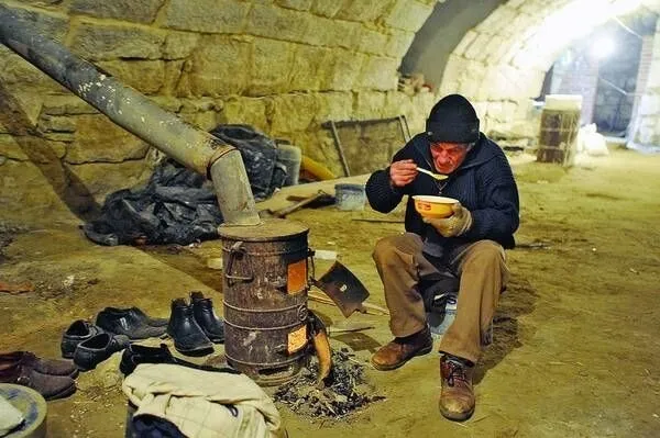 Будуєш церкву – думай про безхатьків: у Луцьку пропонують зміни 