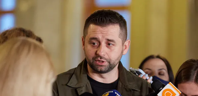Арахамія закликав киян запастися продуктами – можуть бути нові блекаути