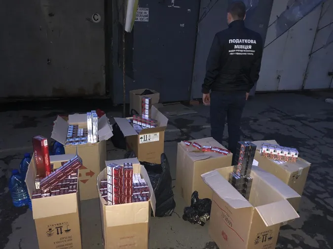 Ковельчанку оштрафували на 85 тисяч гривень за продаж фальсифікату на ринку