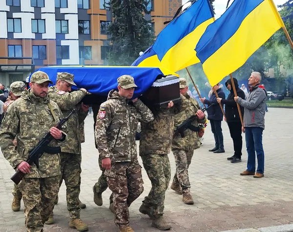 Назавжди 50: на Волині попрощалися з воїном Валерієм Антонюком (фото)