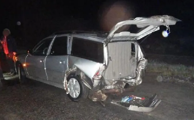На Волині припарковане авто збило пішохода (фото)