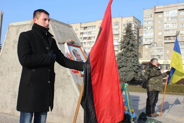 У Луцьку вшанували пам'ять Степана Бандери (фото)