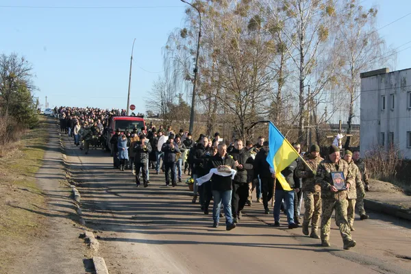 На Волині прощалися з молодим захисником Богданом Борисюком (фото)