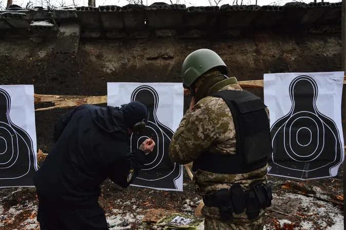 «Усі готові бити ворога»: як на Волині тренуються бійці бригади «Лють» (фото, відео)